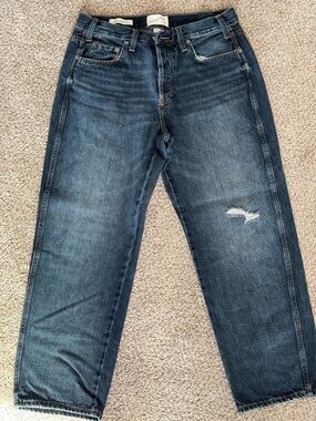 Women’s Universal Thread Mid-Rise Boyfriend Size 6